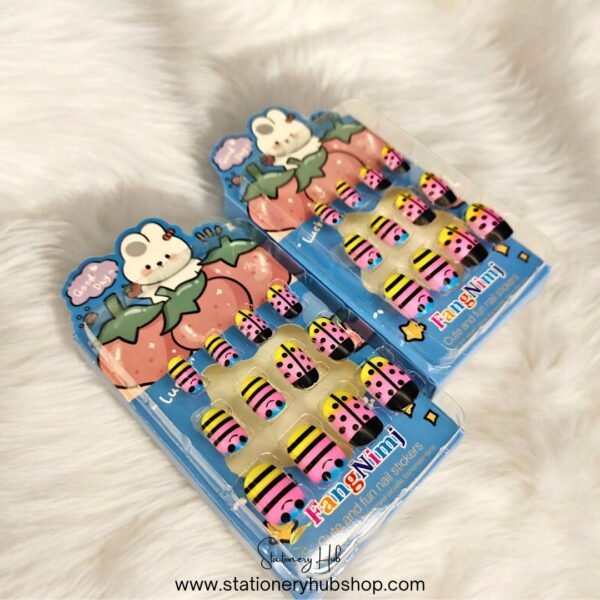 Lady Bug Nail Kit